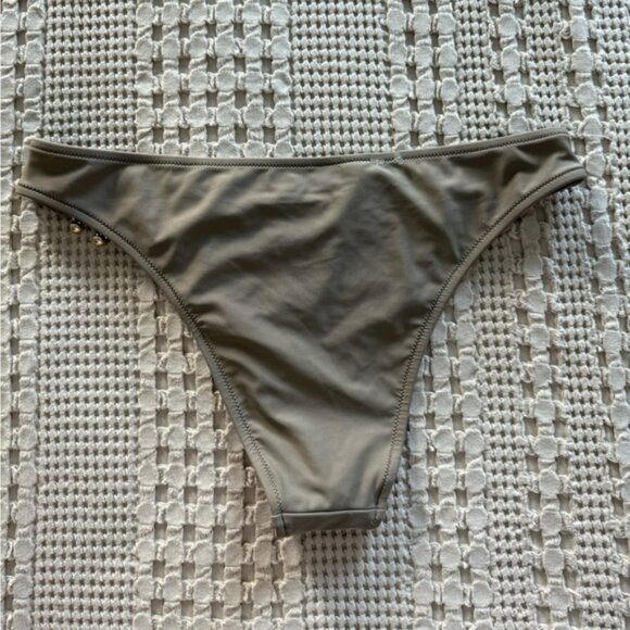 NEW Aerie Taupe Bikini Bottom with Ring Detail Size M - Picture 3 of 5